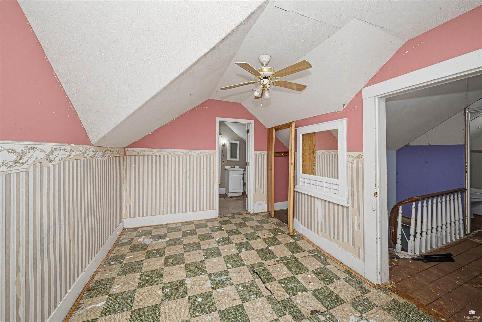 301 and 305 NW 6th Street, Abilene, KS 67410