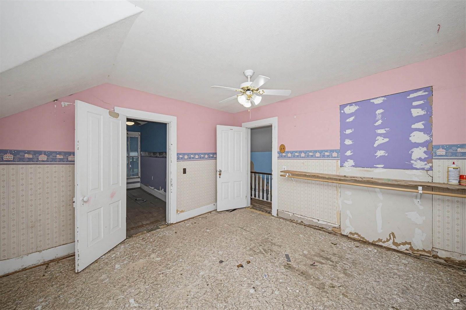 301 and 305 NW 6th Street, Abilene, KS 67410
