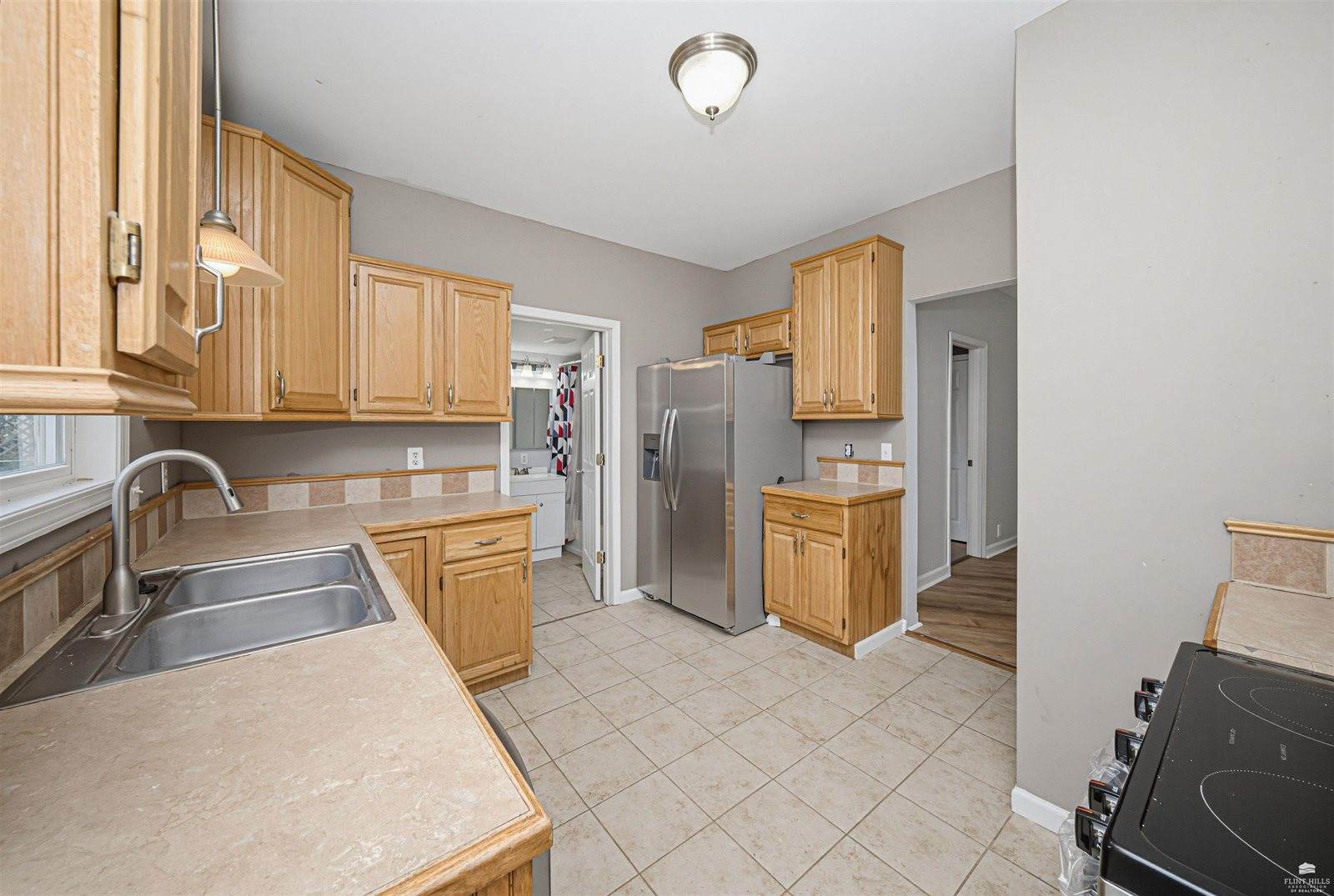 222 East 2nd Street, Chapman, KS 67431