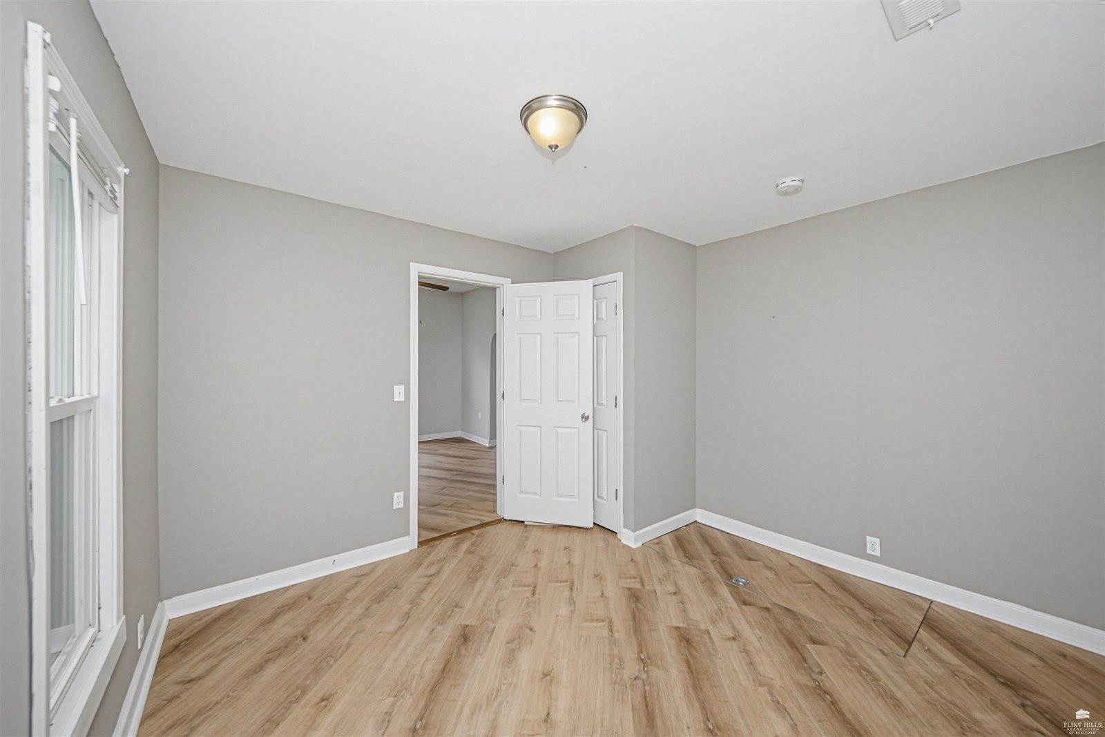 222 East 2nd Street, Chapman, KS 67431