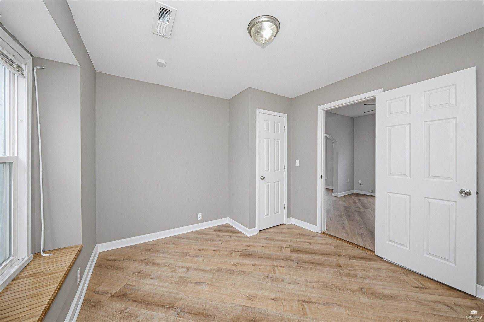 222 East 2nd Street, Chapman, KS 67431