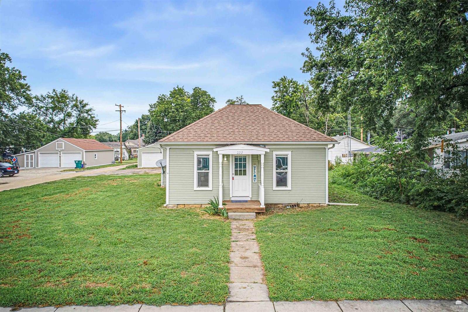 222 East 2nd Street, Chapman, KS 67431