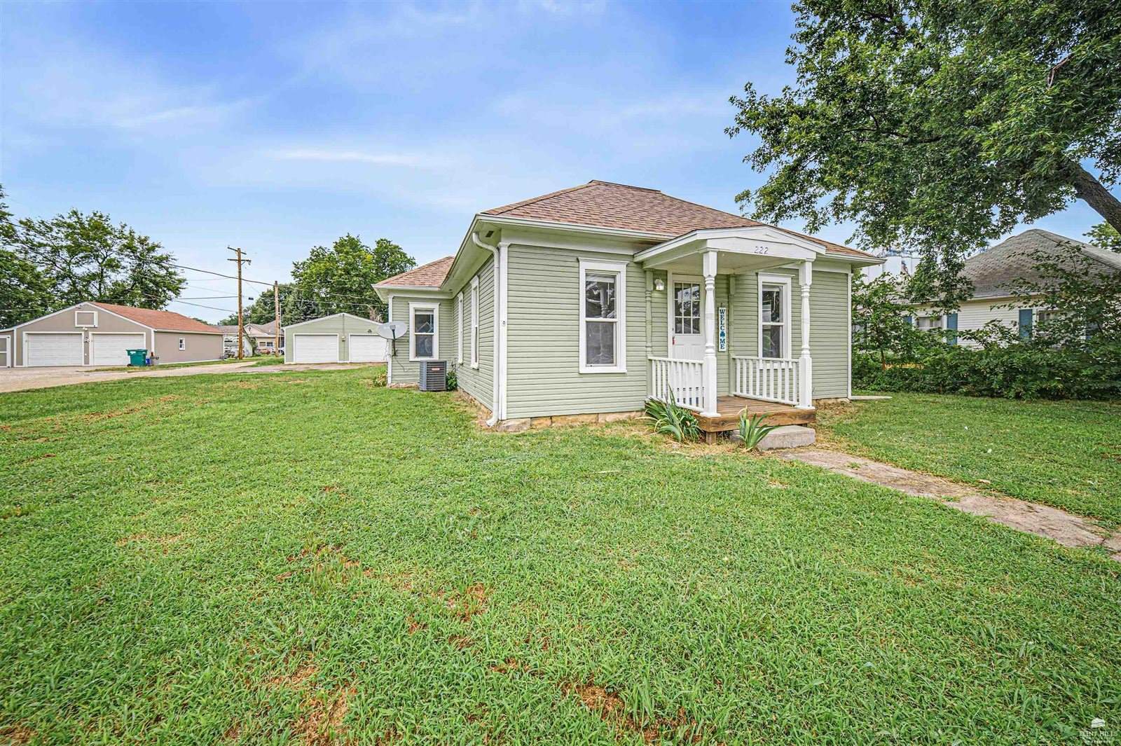 222 East 2nd Street, Chapman, KS 67431
