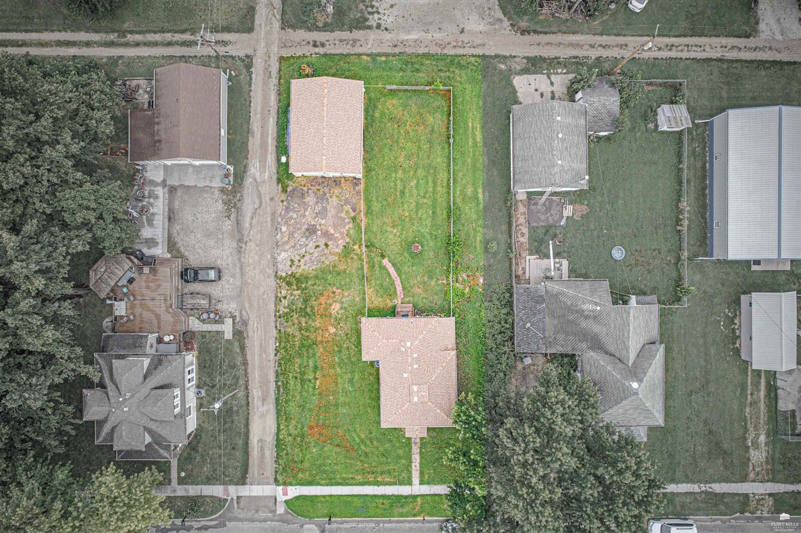 222 East 2nd Street, Chapman, KS 67431