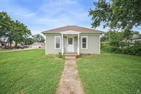 222 East 2nd Street, Chapman, KS 67431