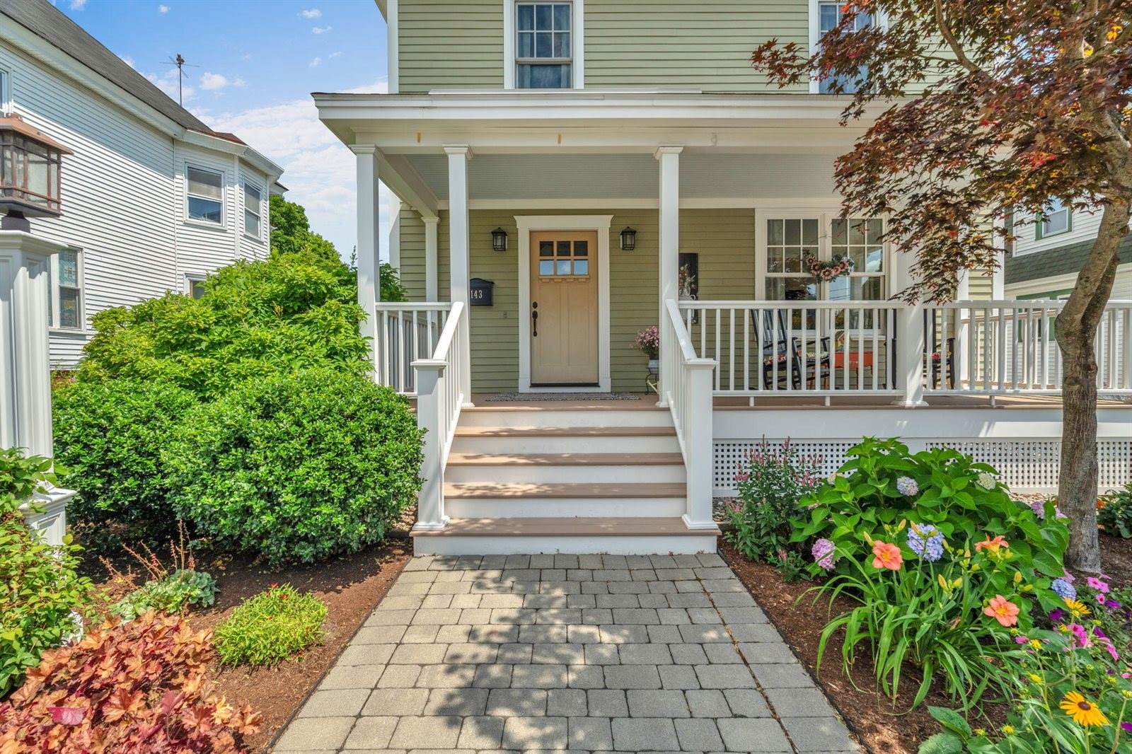 143 Maple Street, Bangor, ME 04401
