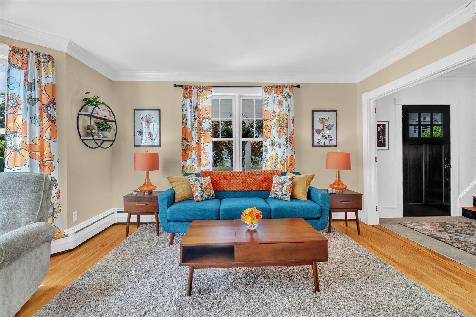 143 Maple Street, Bangor, ME 04401