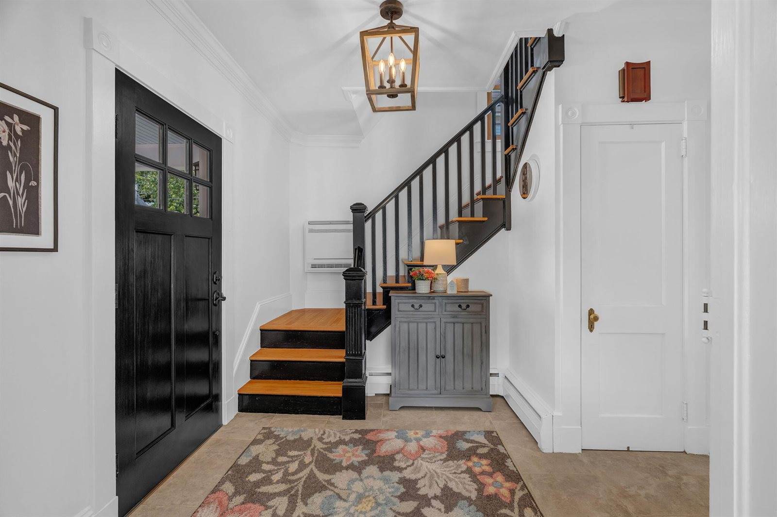 143 Maple Street, Bangor, ME 04401