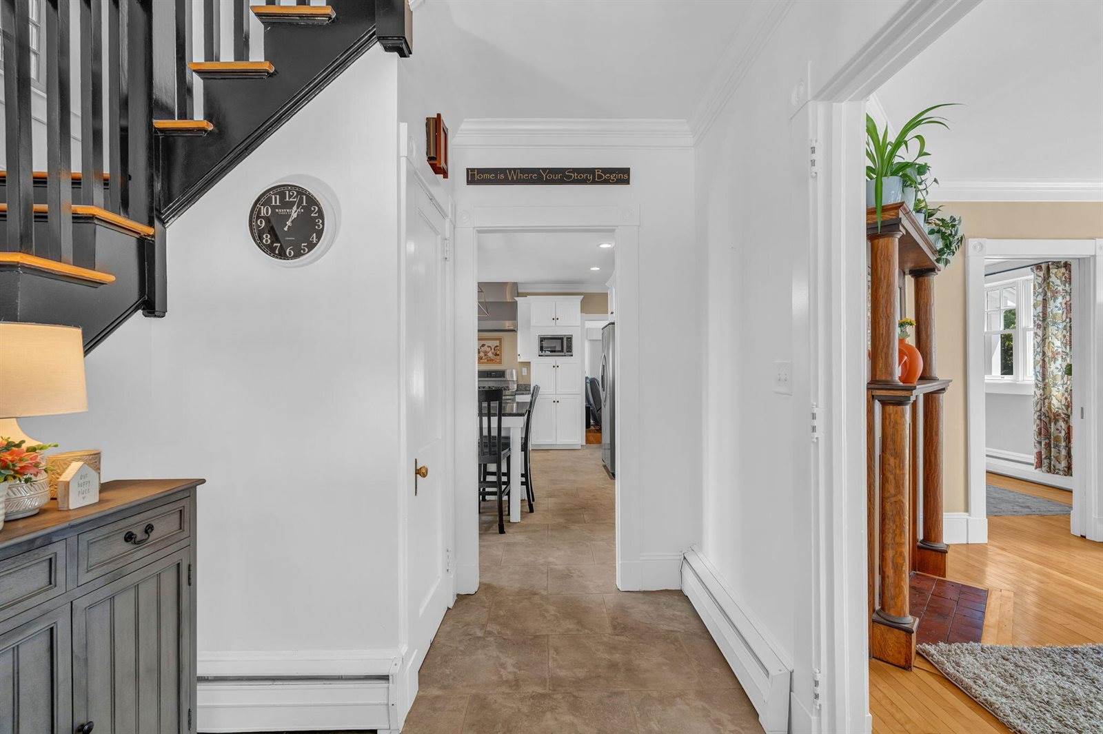 143 Maple Street, Bangor, ME 04401