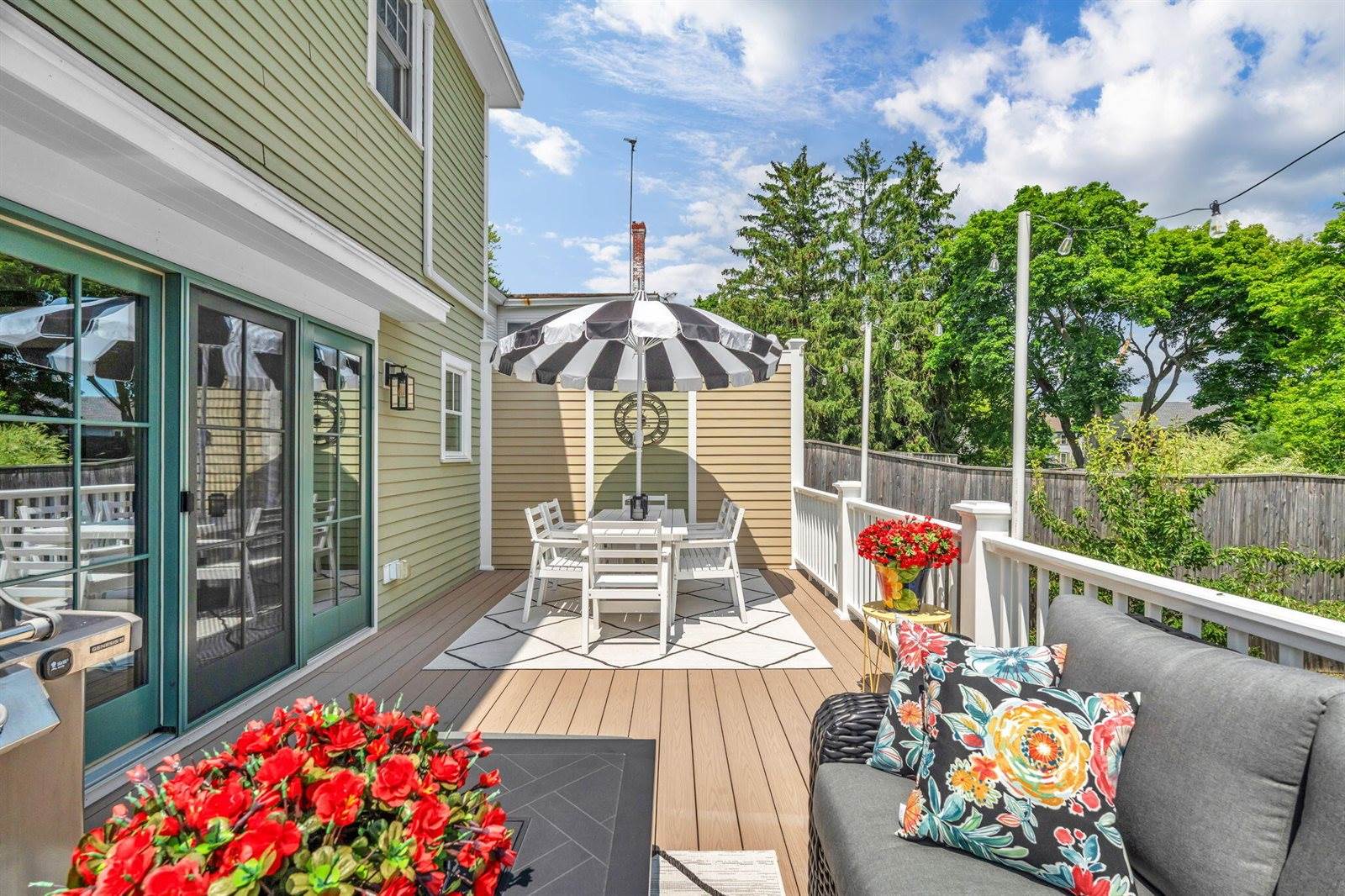 143 Maple Street, Bangor, ME 04401