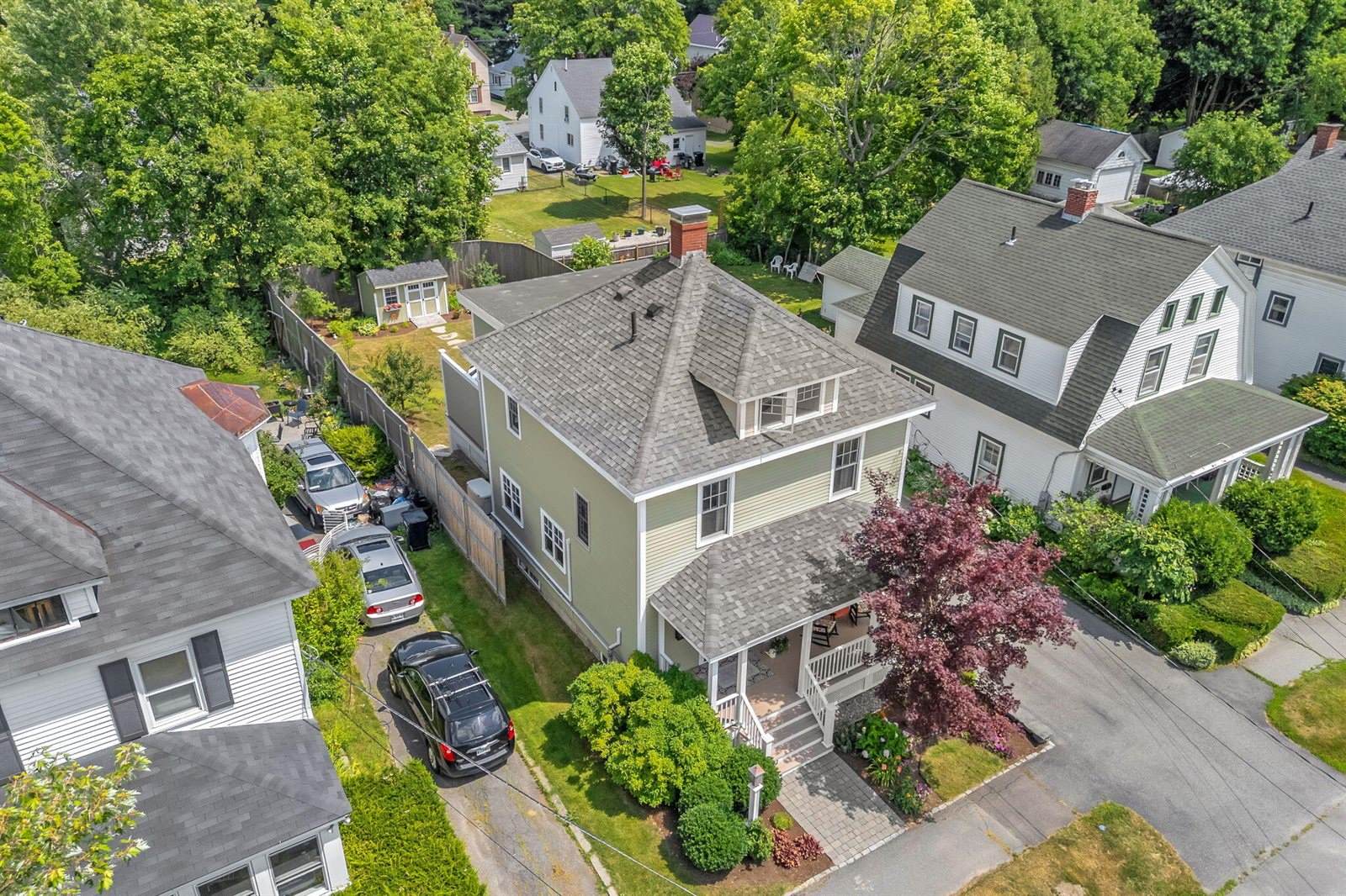 143 Maple Street, Bangor, ME 04401