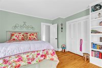 143 Maple Street, Bangor, ME 04401