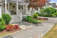 143 Maple Street, Bangor, ME 04401