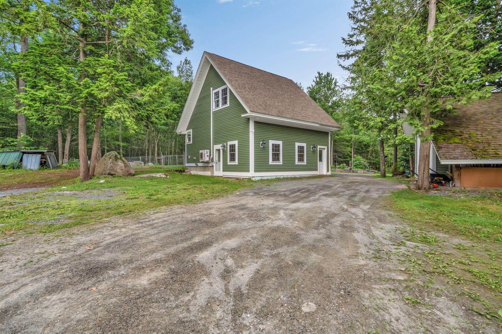 151 Frenchs Rock Road, Hartland, ME 04943