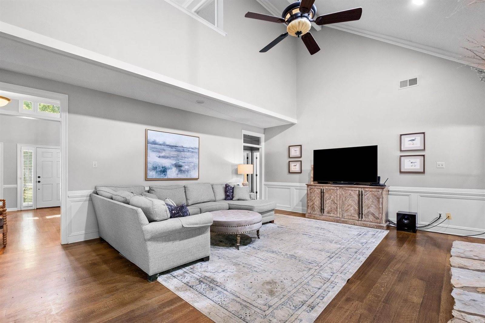 3974 Davies Manor Dr, Bartlett, TN 38133