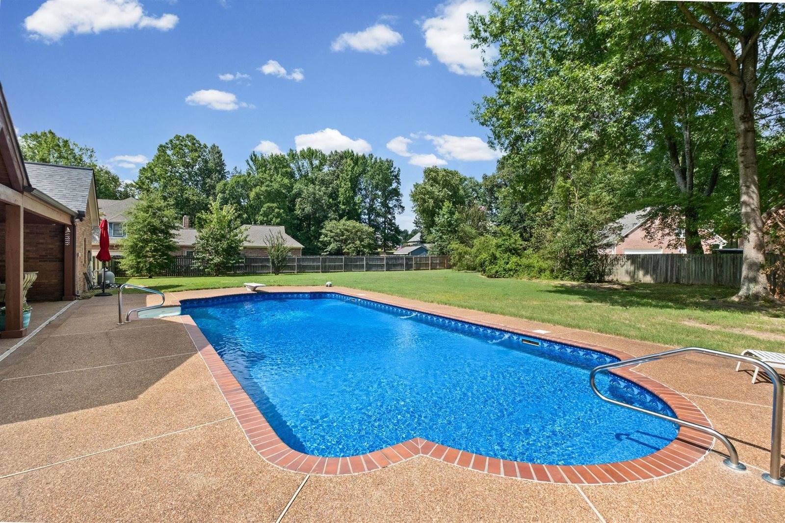 3974 Davies Manor Dr, Bartlett, TN 38133
