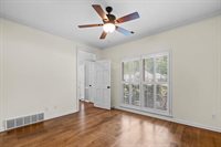 3974 Davies Manor Dr, Bartlett, TN 38133