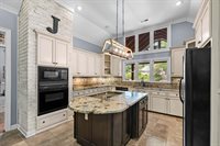 3974 Davies Manor Dr, Bartlett, TN 38133