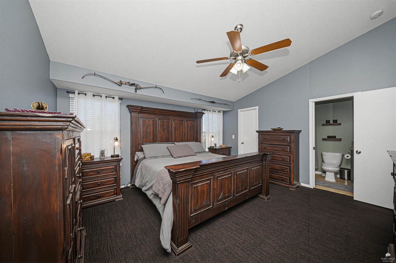 907 Maple Street, Wakefield, KS 67487