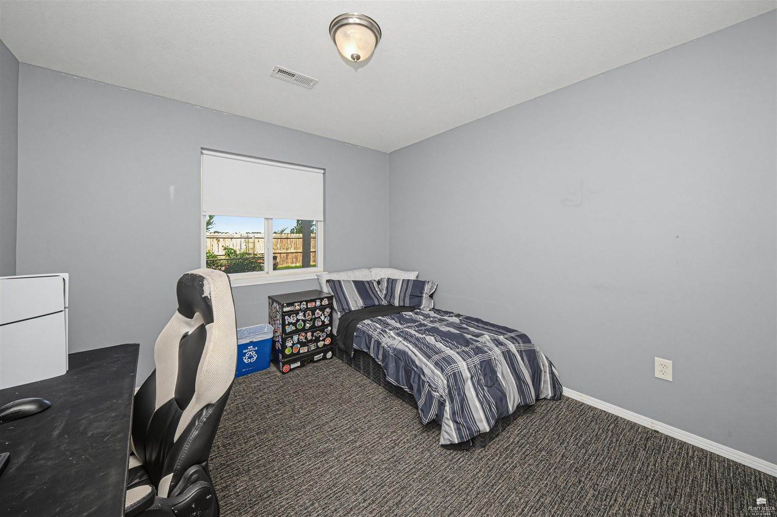 907 Maple Street, Wakefield, KS 67487