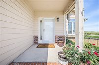 907 Maple Street, Wakefield, KS 67487