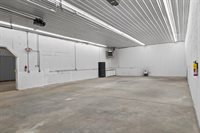 2660 Western Avenue, Newburgh, ME 04444