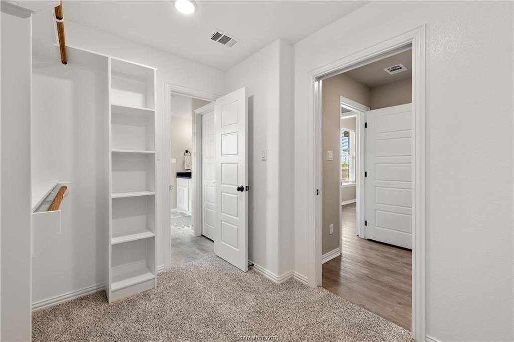 6110 Pocono St, College Station, TX 77845