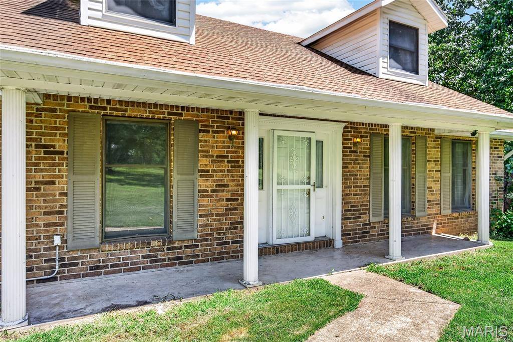 19540 Highway 28, Dixon, MO 65459