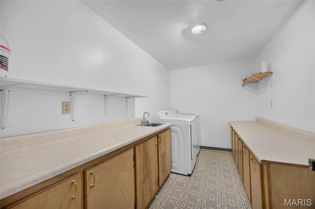 19540 Highway 28, Dixon, MO 65459