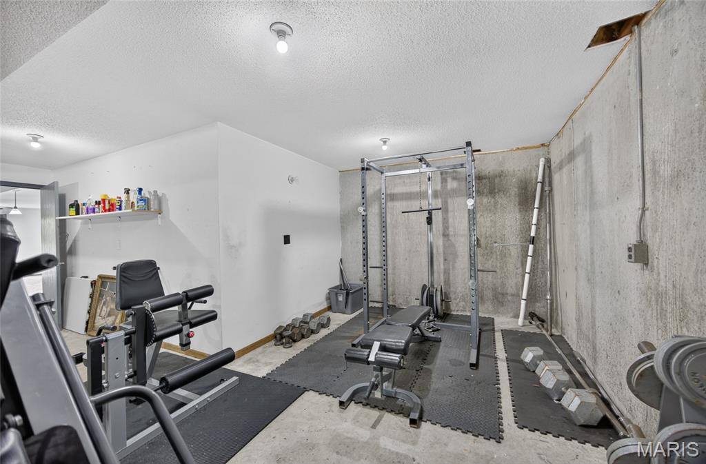 19540 Highway 28, Dixon, MO 65459