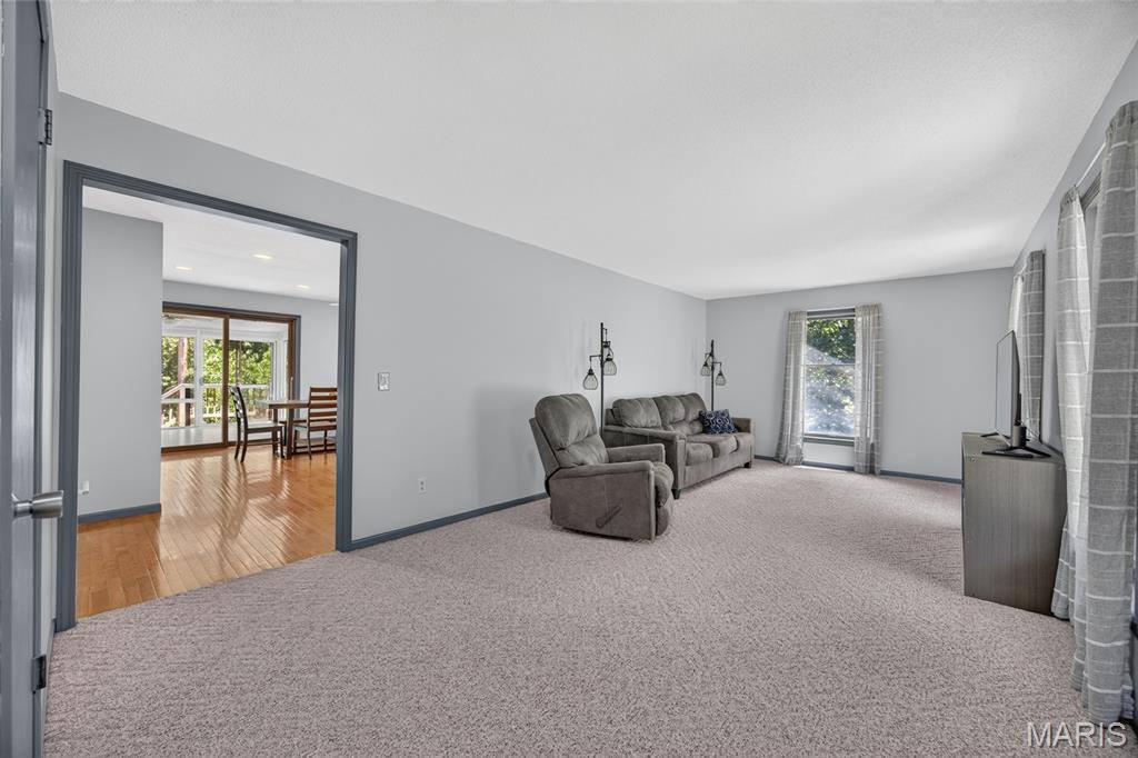 19540 Highway 28, Dixon, MO 65459