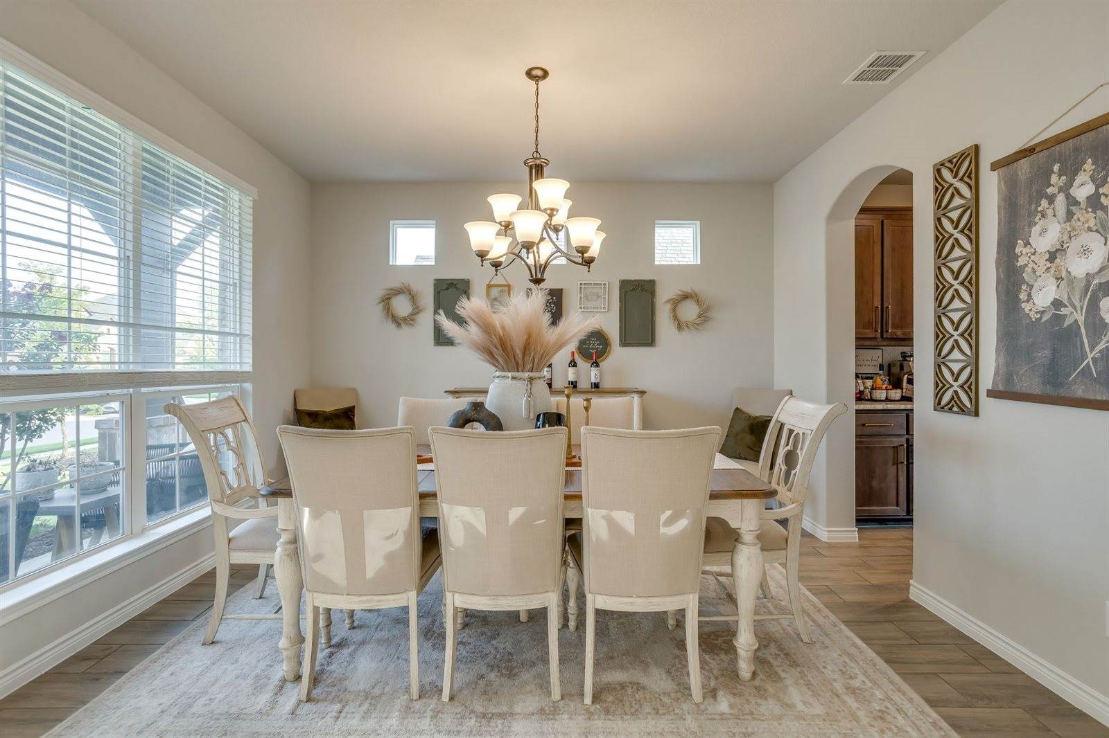 117 Mockingbird Hill Drive, Joshua, TX 76058