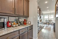 117 Mockingbird Hill Drive, Joshua, TX 76058