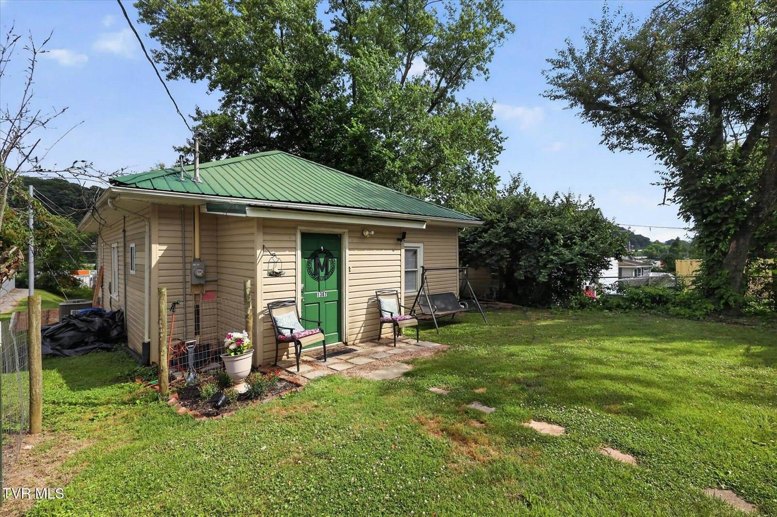 1307 East Millard Street, Johnson City, TN 37601