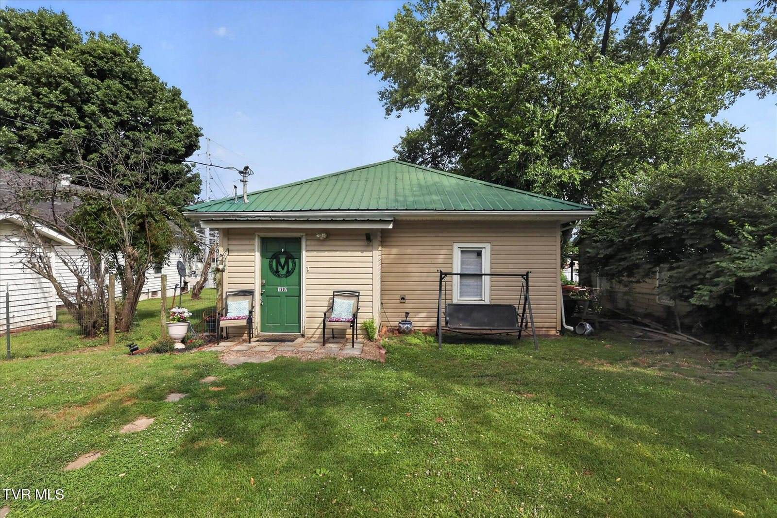 1307 East Millard Street, Johnson City, TN 37601