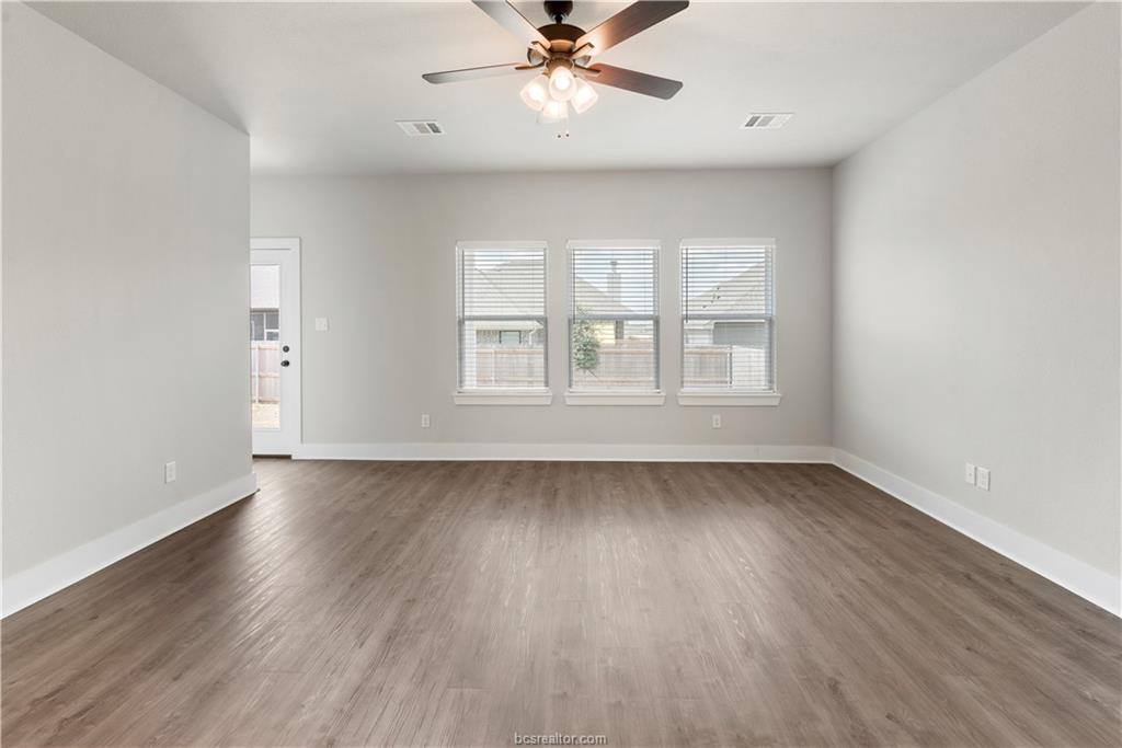 1226 Patriot Drive, College Station, TX 77845
