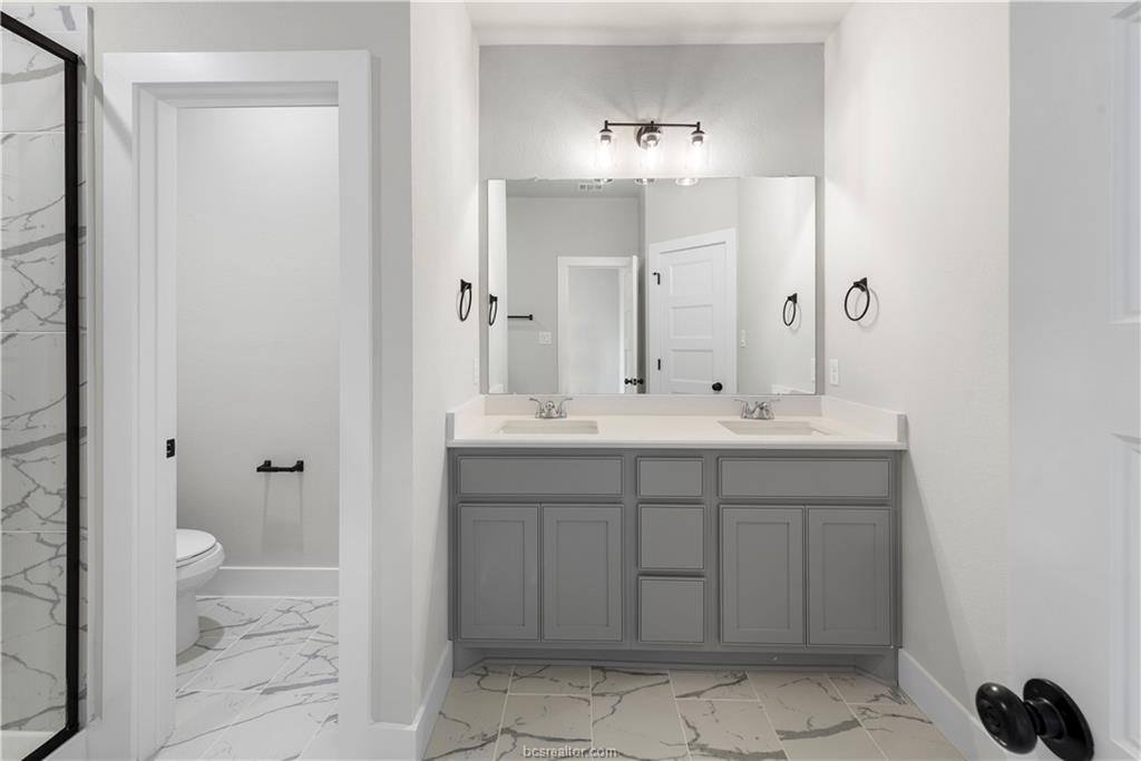 1226 Patriot Drive, College Station, TX 77845