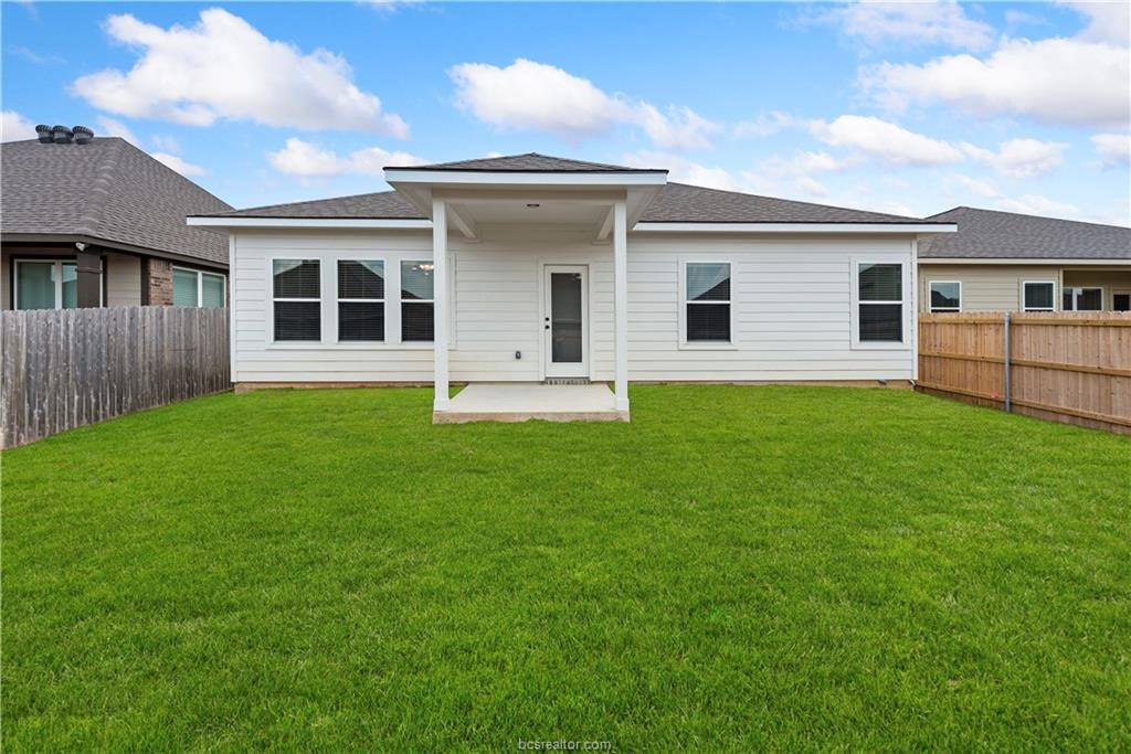 1226 Patriot Drive, College Station, TX 77845