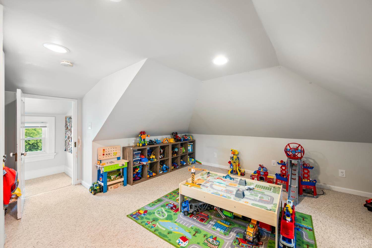 9 Riverview Place, Lynchburg, VA 24503