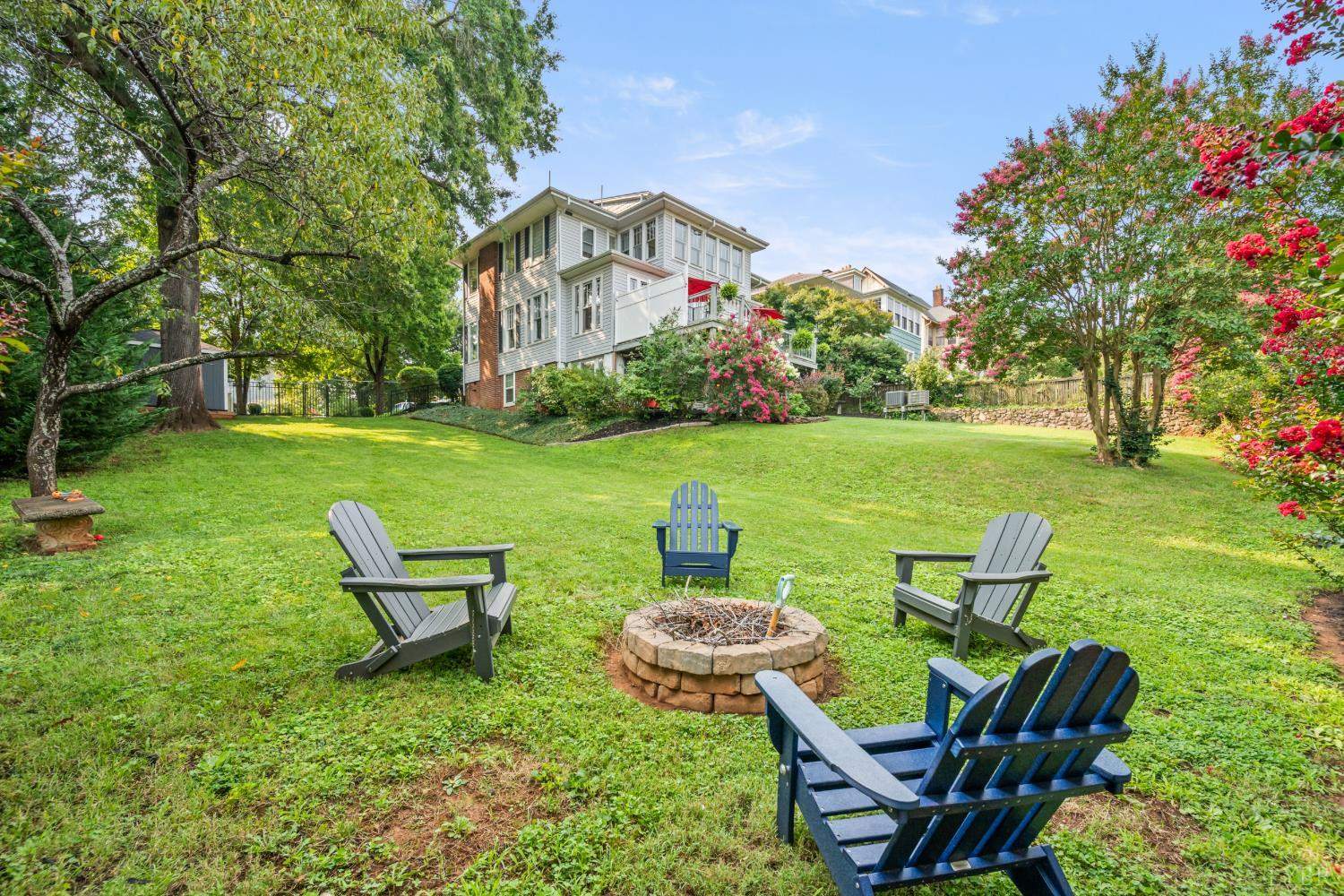 9 Riverview Place, Lynchburg, VA 24503