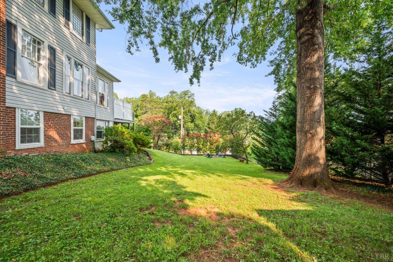 9 Riverview Place, Lynchburg, VA 24503
