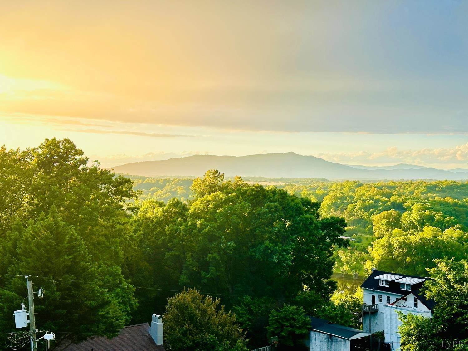 9 Riverview Place, Lynchburg, VA 24503