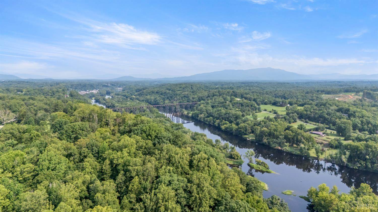 9 Riverview Place, Lynchburg, VA 24503