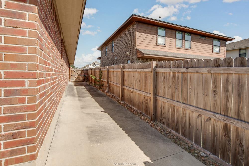 914 Dove Landing Avenue, College Station, TX 77845