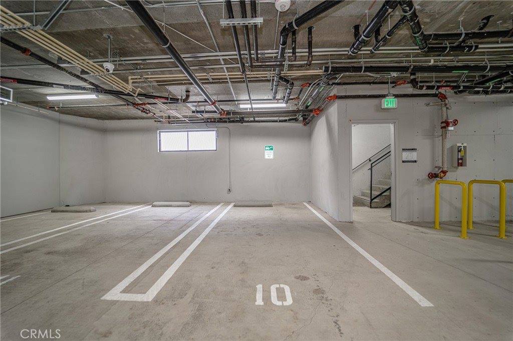 2828 London Street, Los Angeles, CA 90026