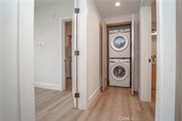 2828 London Street, Los Angeles, CA 90026
