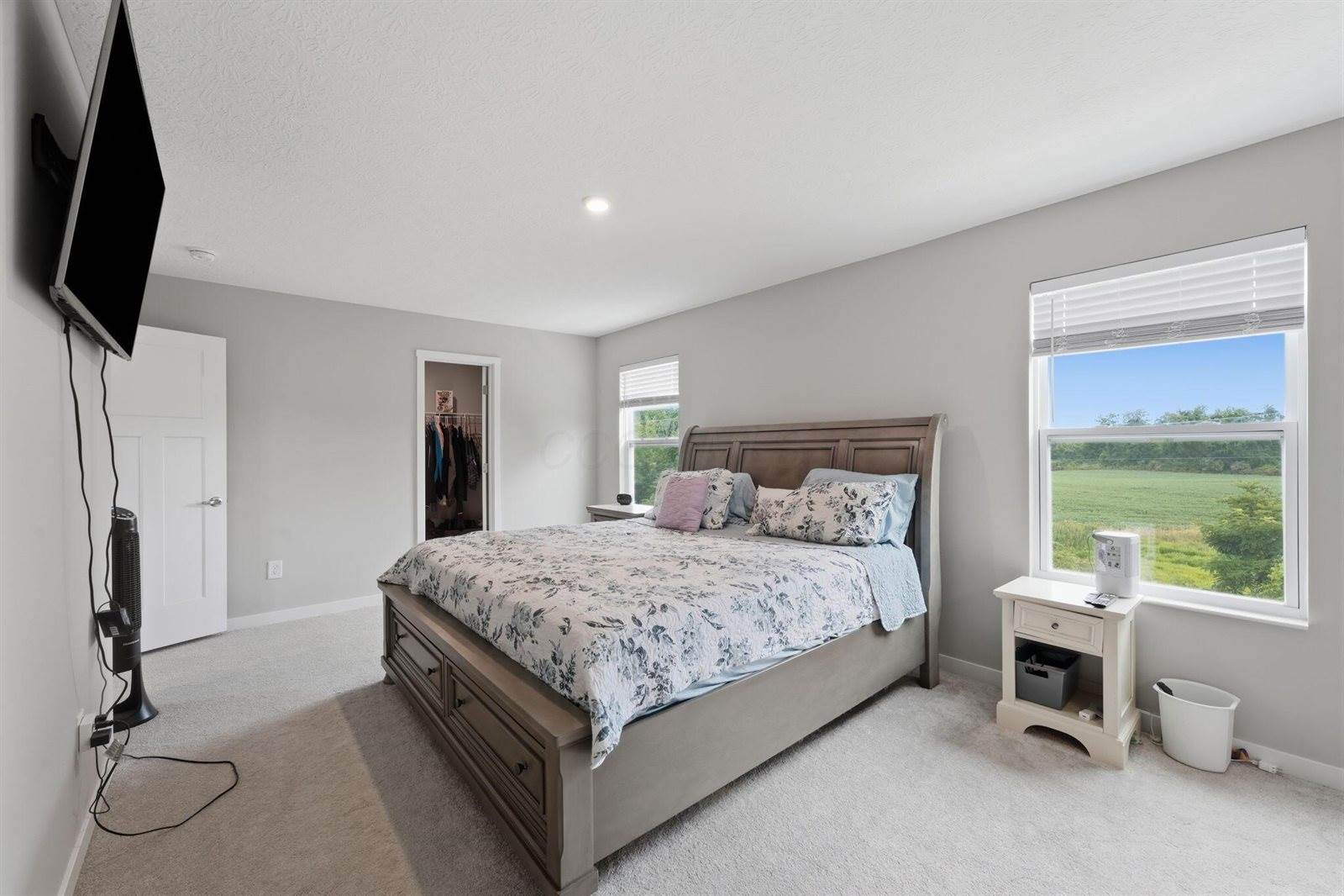 1165 Cunningham Avenue, Pataskala, OH 43062