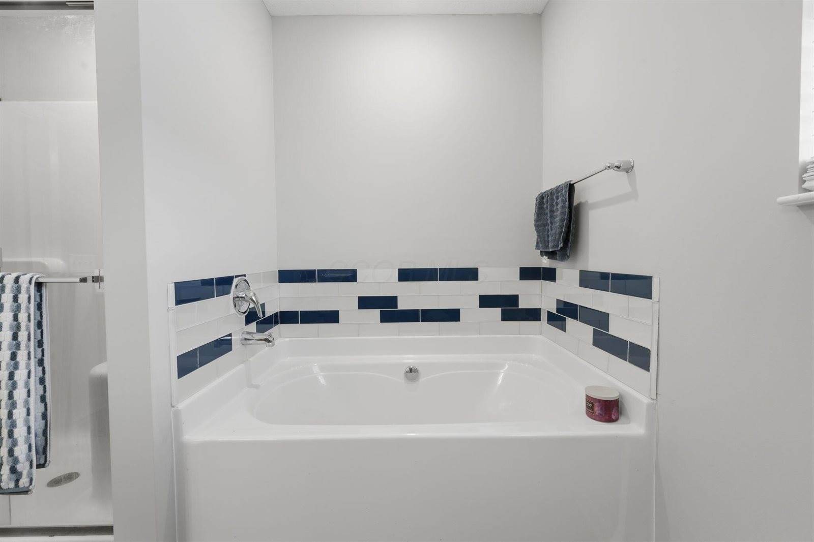 1165 Cunningham Avenue, Pataskala, OH 43062