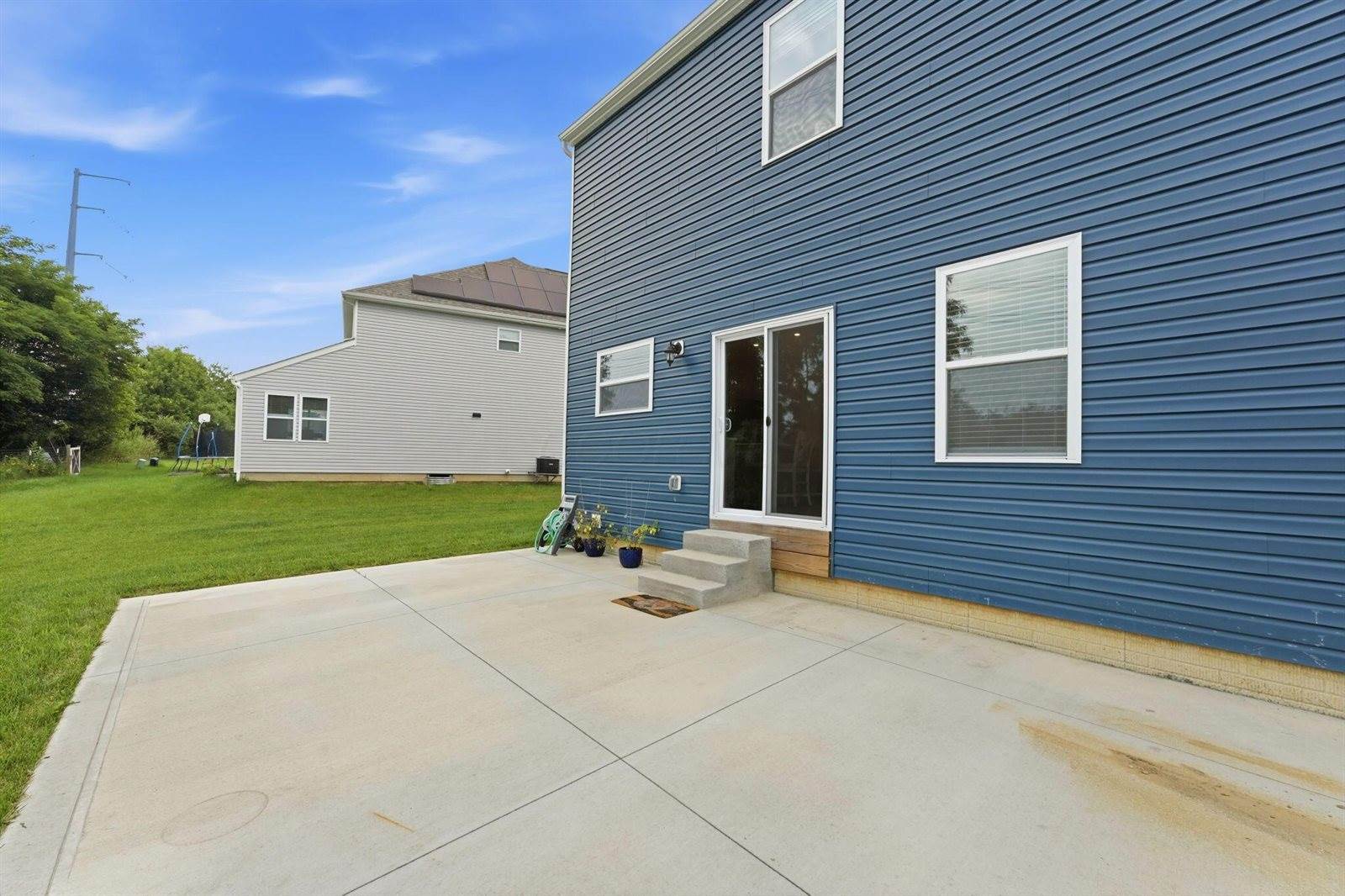 1165 Cunningham Avenue, Pataskala, OH 43062