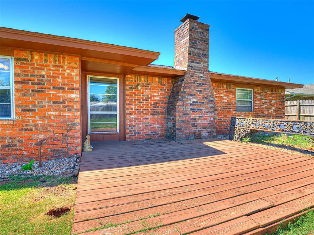 1914 East Chandler Drive, Shawnee, OK 74801